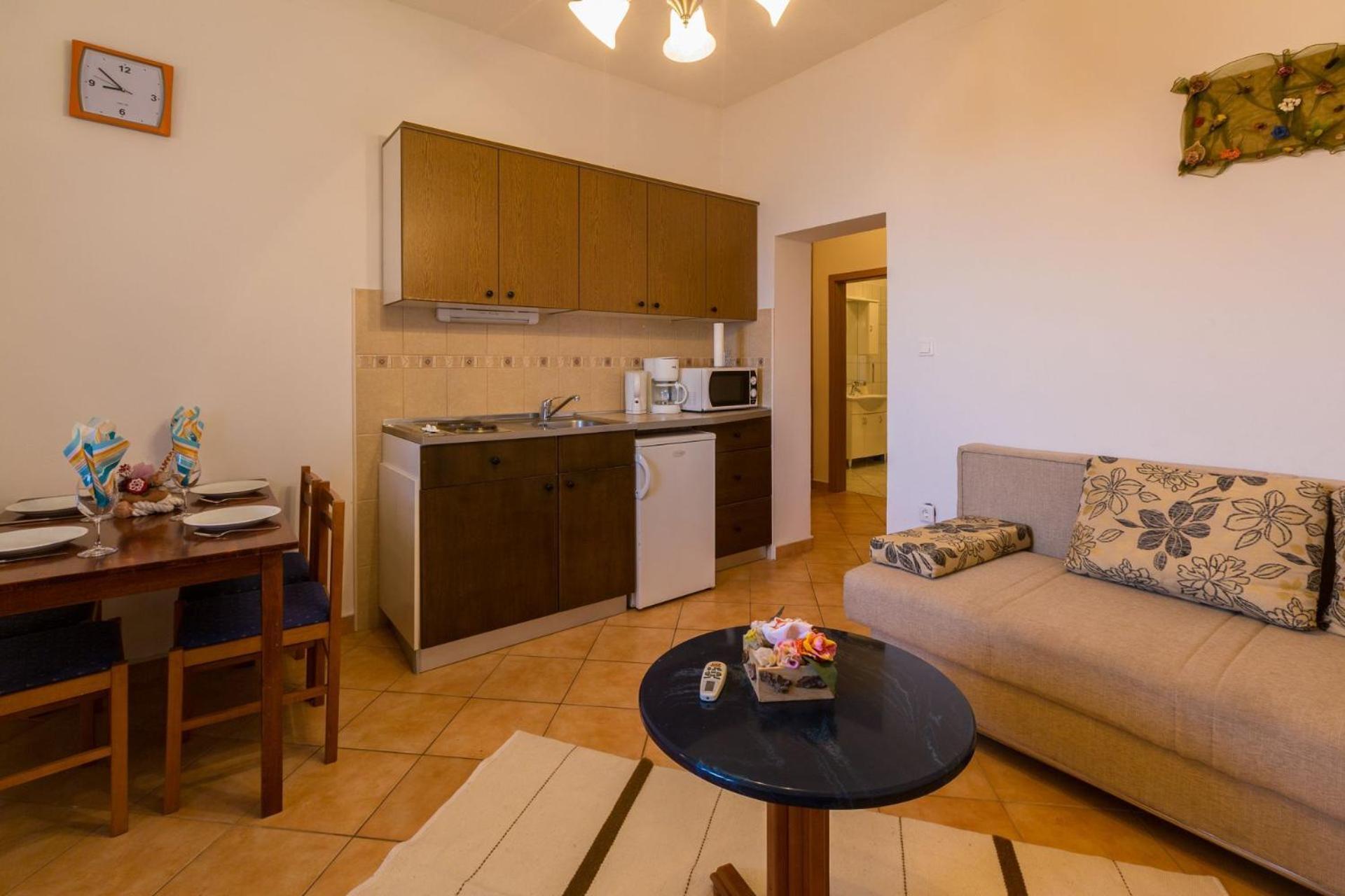 Apartments Tomica Нови-Винодолски Экстерьер фото